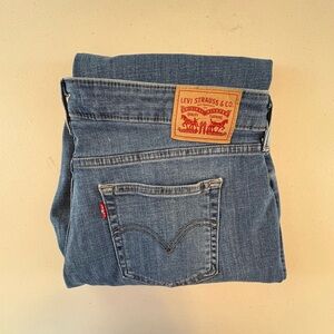 Levi’s 18W Boyfriend Jeans Women’s Plus Distressed Cuffed Denim